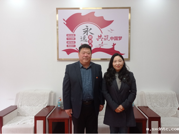 民盟保定市委专职副主委王卓一行到访我校